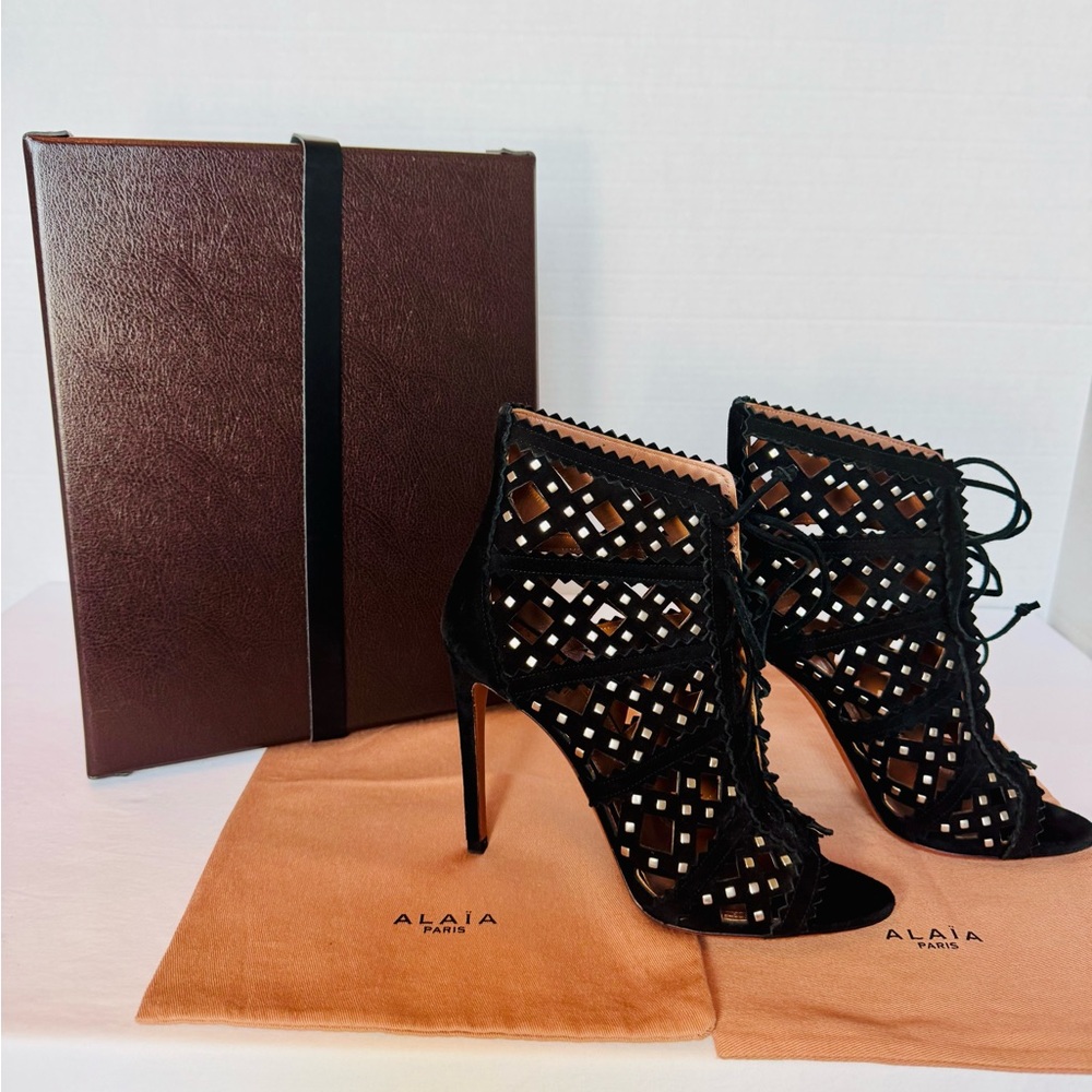 Alaia Black Lace-Up Heeled Bootie Sandals. Like new. Stunning.
